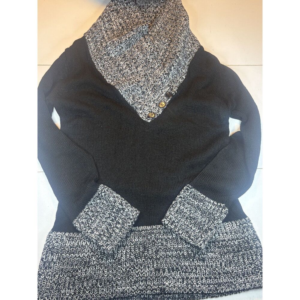 Black and gray knit cowl neck sweater size PL